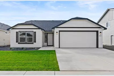 3533 NW 8th Street #18, Redmond, OR 97756 - Photo 1