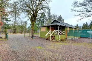 33345 Redwood Hwy, O'Brien, OR 97534 - Photo 1