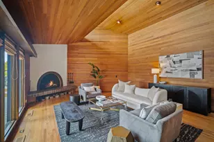 17606 Fairway Ln, Sunriver, OR 97707 - Photo 1