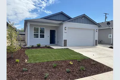 710 Dahl Place #20, Medford, OR 97501 - Photo 1