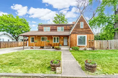 120 Stark Street, Medford, OR 97504 - Photo 1