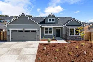 2752 Pronghorn Ln, Medford, OR 97504 - Photo 1