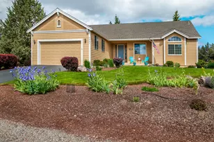 7957 Little Falls Ct, Redmond, OR 97756 - Photo 1