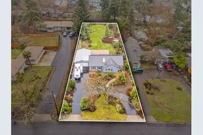 1616 Crown Avenue, Medford, OR 97504 - Photo 1