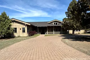 7915 NW Grubstake Way, Redmond, OR 97756 - Photo 1