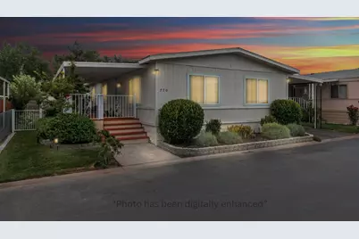 3555 S Pacific Highway #SPC 220, Medford, OR 97501 - Photo 1