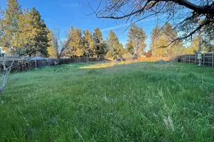 61153 Hamilton Ln, Bend, OR 97702 - Photo 1