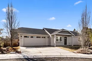 61803 SE Rolo Ct, Bend, OR 97702 - Photo 1