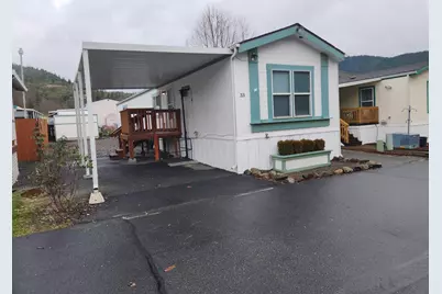 2325 NW Highland Avenue #33, Grants Pass, OR 97526 - Photo 1