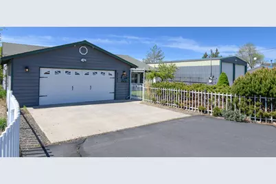 9047 13th Street, Terrebonne, OR 97760 - Photo 1