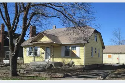 2325 Garden Avenue, Klamath Falls, OR 97601 - Photo 1