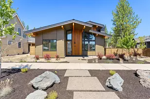 3354 NW Leavitt Ln, Bend, OR 97703 - Photo 1
