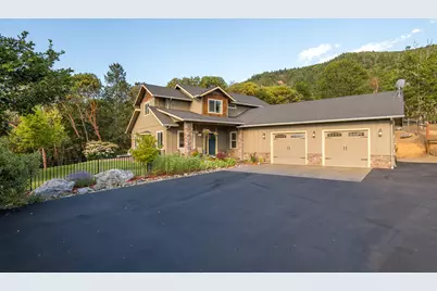 164 Blue Chip Lane, Grants Pass, OR 97527 - Photo 1