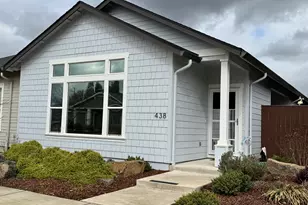 438 Cheney Loop, Central Point, OR 97502 - Photo 1