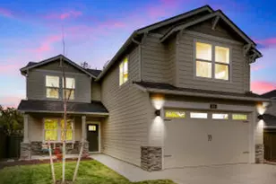 3394 NW 8th St, Redmond, OR 97756 - Photo 1