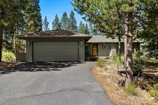 18237 Ollalie Ln, Sunriver, OR 97707 - Photo 1
