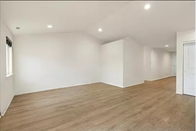 3671 Durst Street, Medford, OR 97504 - Photo 1