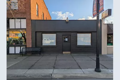 117 W Main Street, Eagle Point, OR 97524 - Photo 1