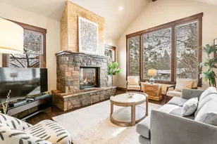 60515 Snap Shot Loop, Bend, OR 97702 - Photo 1