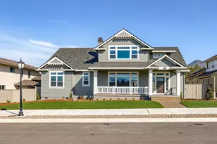 4137 Shamrock Dr, Medford, OR 97504 - Photo 1