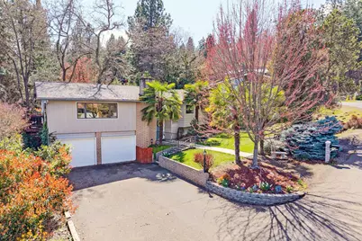 225 Coachman Drive, Jacksonville, OR 97530 - Photo 1