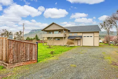 12045 Table Rock Road, Central Point, OR 97502 - Photo 1