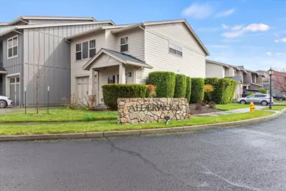 3126 Alameda Street #213, Medford, OR 97504 - Photo 1