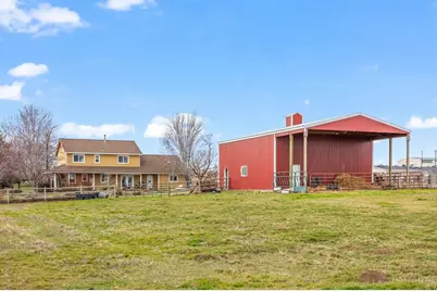 1170 SW Dover Lane, Madras, OR 97741 - Photo 1