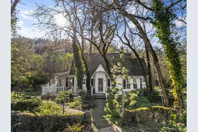 190 Long Acres Road, Grants Pass, OR 97527 - Photo 1