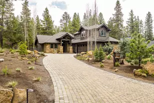 56372 Trailmere Cir, Bend, OR 97707 - Photo 1