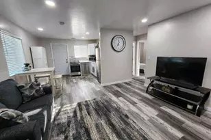 506 Division St, Klamath Falls, OR 97601 - Photo 1