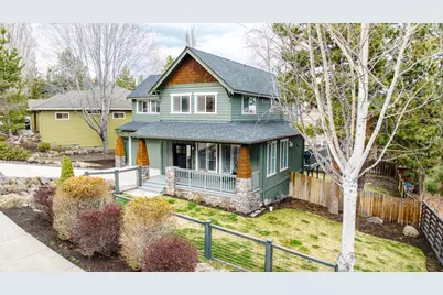 566 NW Greyhawk Avenue, Bend, OR 97703 - Photo 1