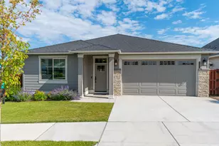 1007 NE Hudspeth Cir, Prineville, OR 97754 - Photo 1