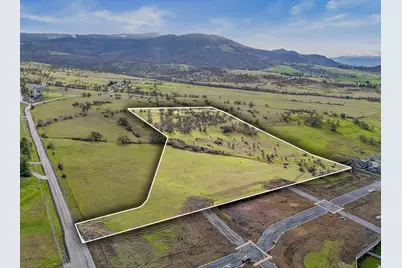 4530 Cherry Lane, Medford, OR 97504 - Photo 1