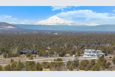 65827 Sanctuary Drive #275, Bend, OR 97701 - Photo 1