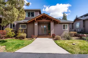 860 Golden Pheasant Dr, Redmond, OR 97756 - Photo 1