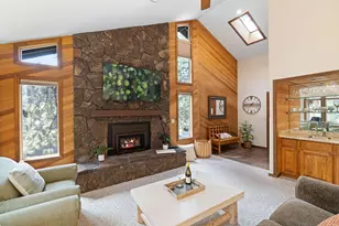57326 Beaver Ridge Loop, Sunriver, OR 97707 - Photo 1