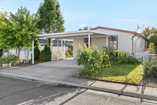 3501 Avenue C, White City, OR 97503 - Photo 1