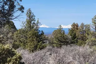 5800 SE Walnut Ln, Prineville, OR 97754 - Photo 1