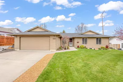 1018 SW Kenwood Street, Madras, OR 97741 - Photo 1