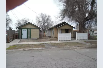 348 Division Street, Klamath Falls, OR 97601 - Photo 1