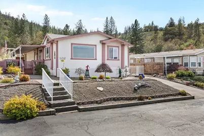 3955 S Stage Road #102, Medford, OR 97501 - Photo 1