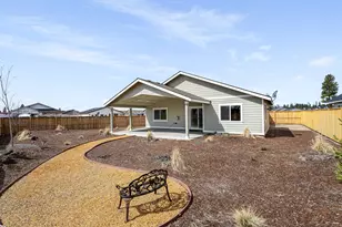 51780 Morning Pne Dr, La Pine, OR 97739 - Photo 1