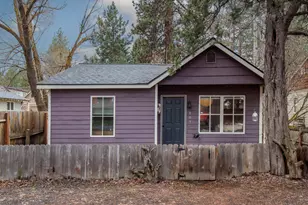 187 W Jefferson Ave, Sisters, OR 97759 - Photo 1