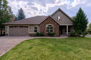 60933 Clearmeadow Ct, Bend, OR 97702 - Photo 1