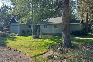 711 E Tyee Dr, Sisters, OR 97759 - Photo 1