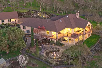 4137 Dry Creek Road, Medford, OR 97504 - Photo 1