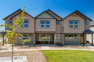 4287 SW 39th St, Redmond, OR 97756 - Photo 1