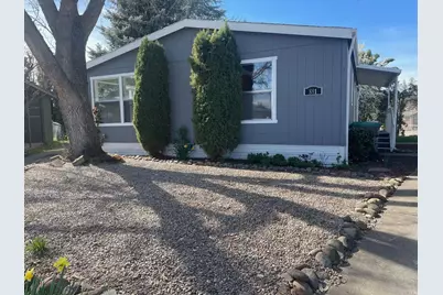 881 Mindy Sue, Medford, OR 97501 - Photo 1