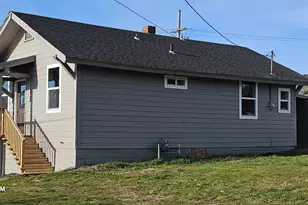 3508 Lakeport Blvd, Klamath Falls, OR 97601 - Photo 1